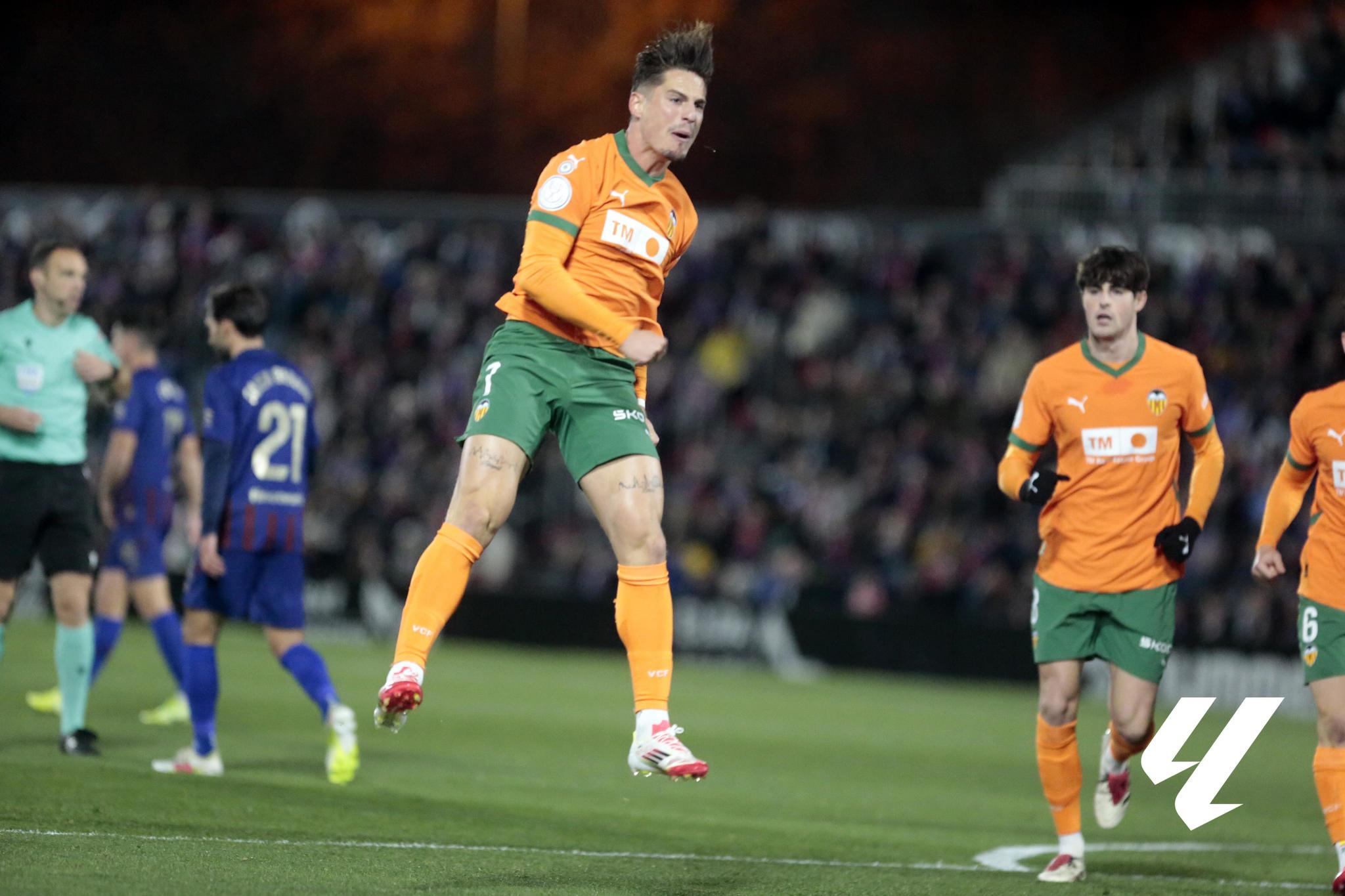 现代足球强 现代足球强